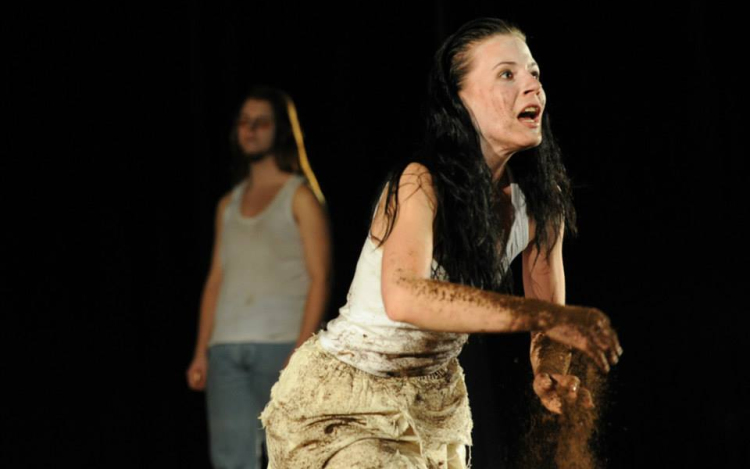 Salgótarjáni fiatalok színháza