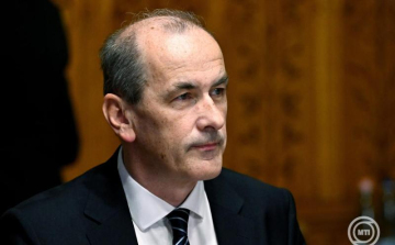 Hegedűs Zsolt: szeptembertől nyilvánosan is elérhetők lesznek az egészségügyi ellátással összefüggő fertőzések intézményi adatai