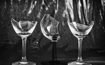 Tört-zúzott a kocsmában