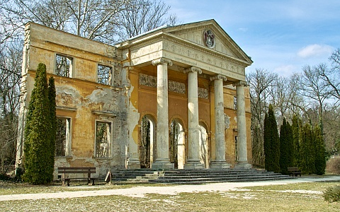 Harmincöt kastély újulhat meg a Nemzeti Kastélyprogramban