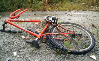 Kerékpárosok ütköztek Érsekvadkerten