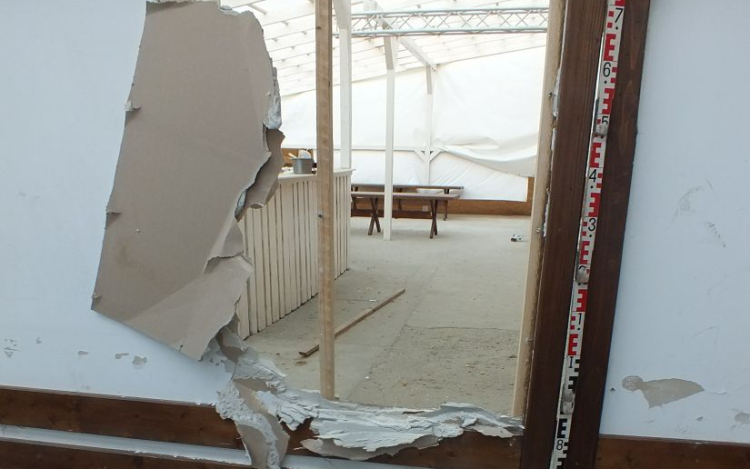 Magánlaksértés Szécsényben