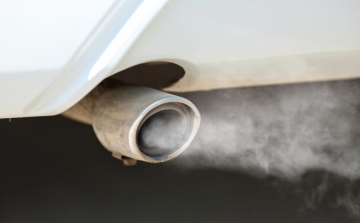 Nagy-Britanniában betiltják a benzines és dízel autókat - igaz nem holnap