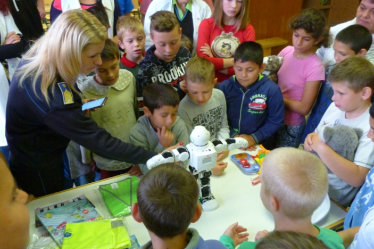 Biztonságos közlekedésről gyerekeknek