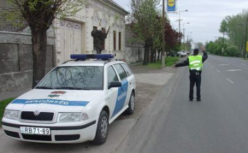 Továbbra is érvényben van a fokozott közúti ellenőrzés