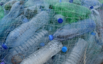 Műanyagok újrahasznosítása érdekében írtak alá európai szintű nyilatkozatot