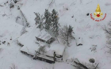 Több halálos áldozatot követelt a szállodára zúdult lavina Pescara közelében