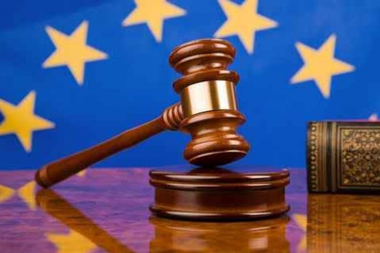 Strasbourgi bíróság: büntethető egy hírportál az oldalán megjelent sértő kommentek miatt
