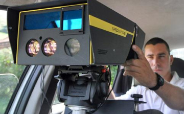 Schumacher nyomdokain március nógrádi gyorshajtója