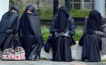 Miért fátyolozzák el magukat az arab nők?