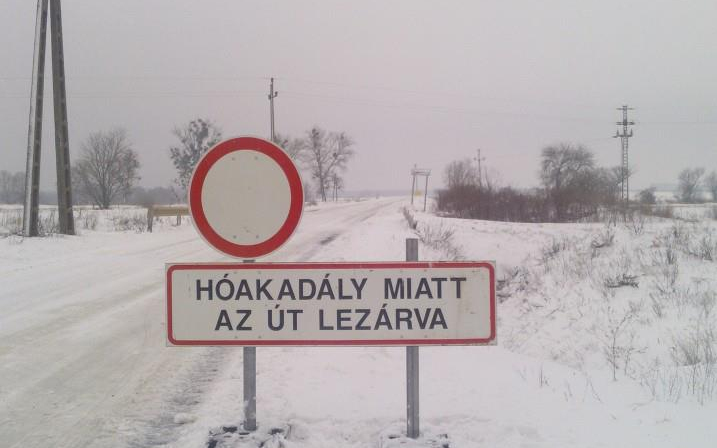 Havazás – Útlezárások, korlátozások a télies útviszonyok miatt Borsodban