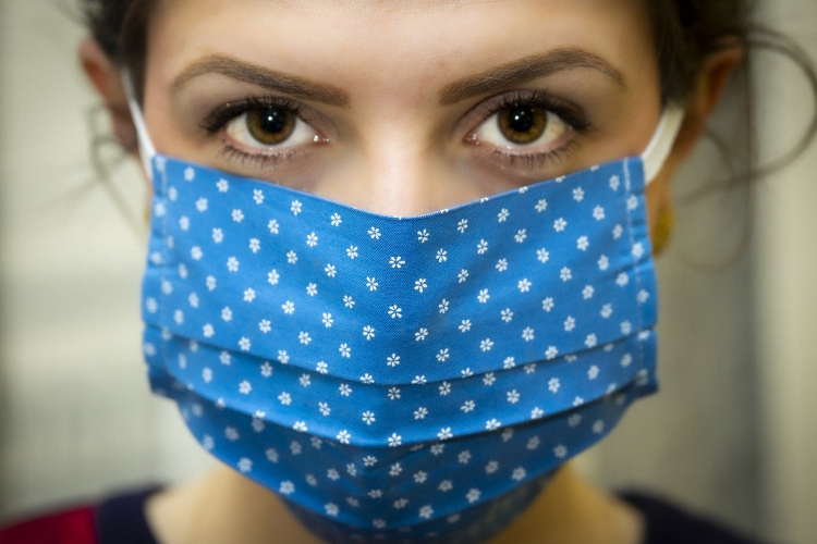 Tovább csökkent az igazolt koronavírus-fertőzöttek száma Ausztriában