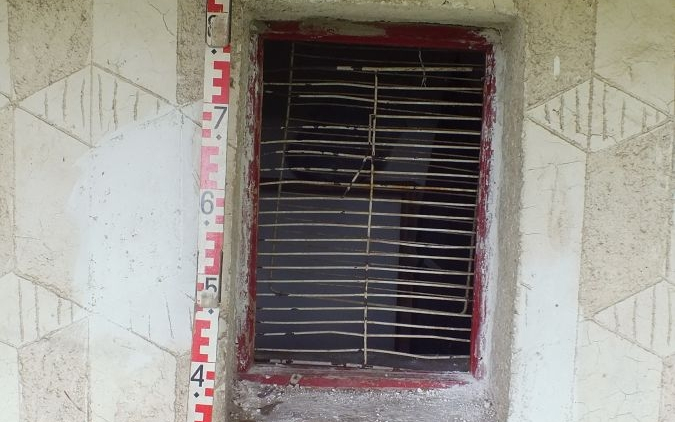 Ablakon át közlekedett a nógrádmegyeri betörő