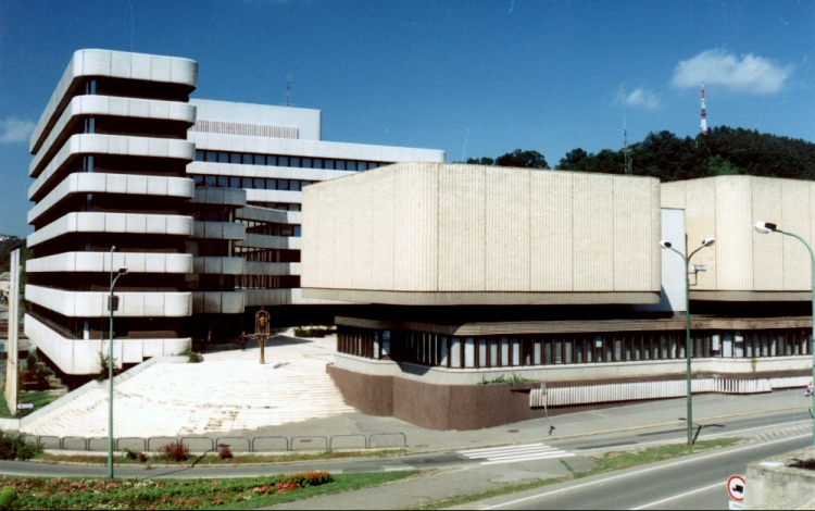 Szünetel az ügyfélfogadás