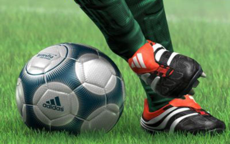 Nyolc gól a megyei focirangadón