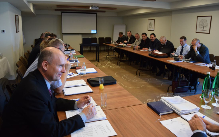 Közlekedésrendészeti szakemberek képzése Nógrádban