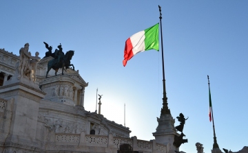 Olaszországban vita kíséri az Európai Bizottság új menekültügyi szabályozását 