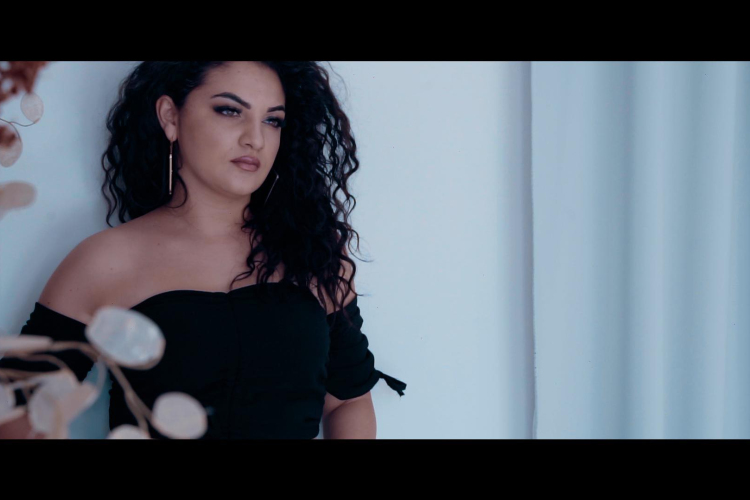 Oláh Szandra - Salgótarján. Új videoklip szeptember 25-én!