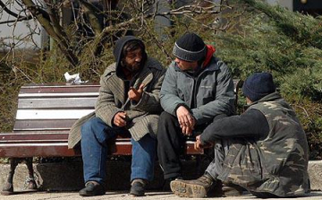 Másfélmillió forint hajléktalanok ellátására