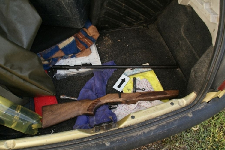 Lőfegyvert és lőszereket foglaltak le a pásztói rendőrök