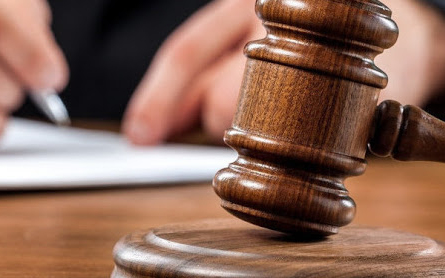 Felfüggesztett szabadságvesztés bódult vezetésért és kábítószer birtoklásáért