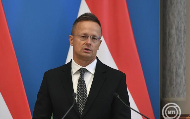 Szijjártó Péter: Brüsszel hibát hibára halmoz a gazdaságpolitika területén