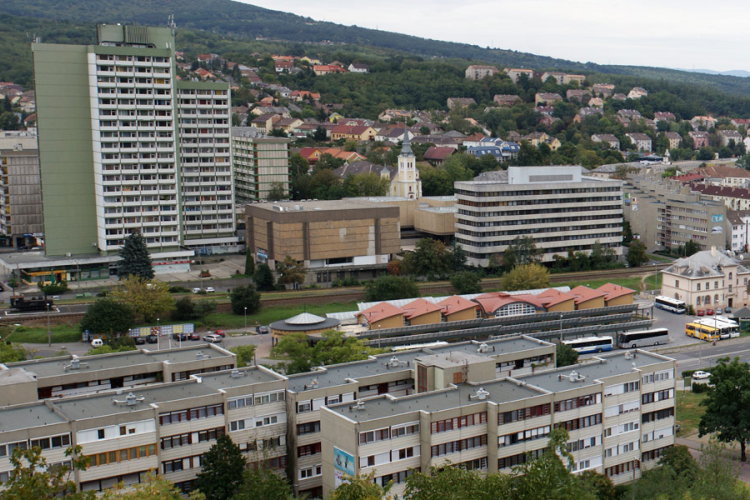 Miniszterelnöki látogatás márciusban