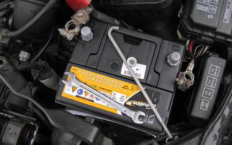 Akkumulátort lopott