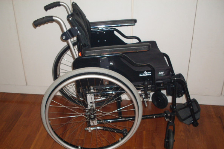 Vitte a kerekesszéket is