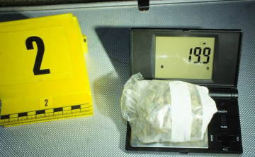 Kábítószer a kocsiban