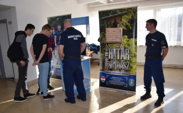 Sportrendezvényen toboroztak