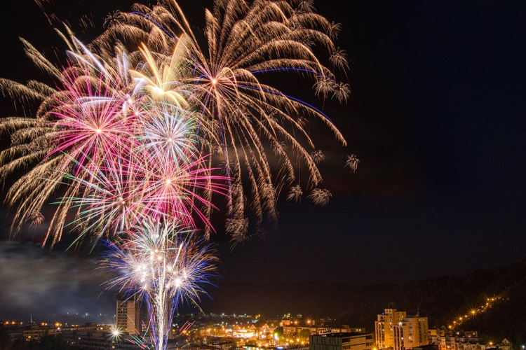 Együtt vagyunk felelősek Szent István örökségéért és Salgótarján jövőjéért
