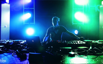 Elektronikus zenei fesztivált rendeznek Szécsényben