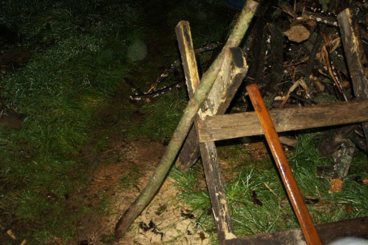 Hozzátartozóját bántalmazta