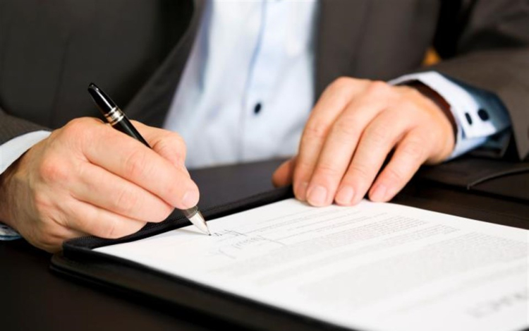 Vagyonnyilatkozatok - Sok képviselő cserélt autót tavaly