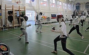 Békéscsabán párbajtőröztek a salgótarjáni vívók