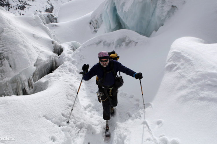 Erőss Zsolt fotói Ipolytarnócon