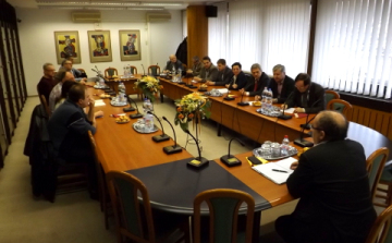 Rendszeresek a tárgyalások a helyi vállalkozókkal