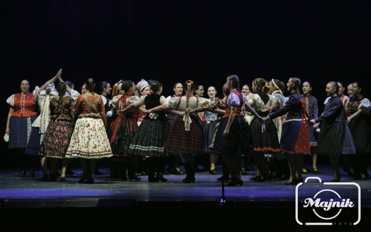 Asszonysorsokat visz színpadra Budapesten a salgótarjáni Nógrád Táncegyüttes