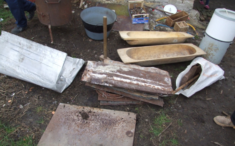 Megtetszett a fészer a tolvajnak