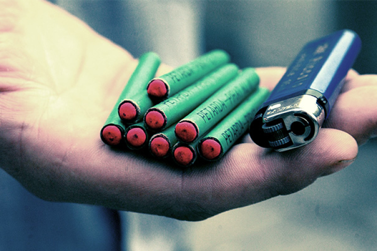 Szigorú szabályai vannak a pirotechnikai termékek árusításának és használatának