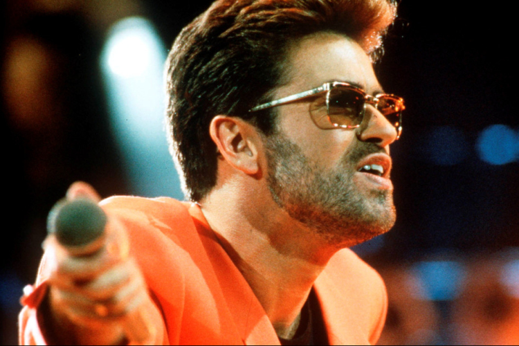 George Michael igaz története - a színpadon szárnyalt, de a magánéletében 