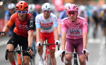 Giro d\'Italia - Pogacar szakaszgyőzelemmel őrzi első helyét, Valter feljött a 43. helyre.