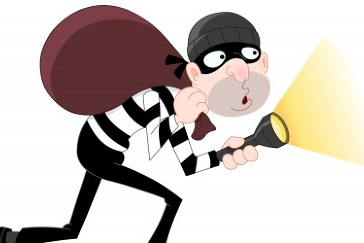 Negyven fokban is szmokingban rabol egy férfi Olaszországban