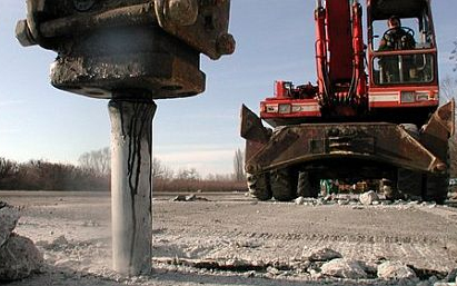 Kétmilliárd forint értékben újítottak fel utakat Nógrád megyében