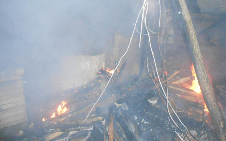 Salgótarjánba vonultak a tűzoltók az éjjel