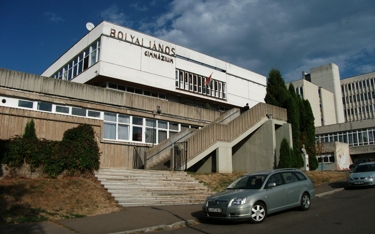 Megkezdődnek az egyetemi előkészítők Salgótarjánban.