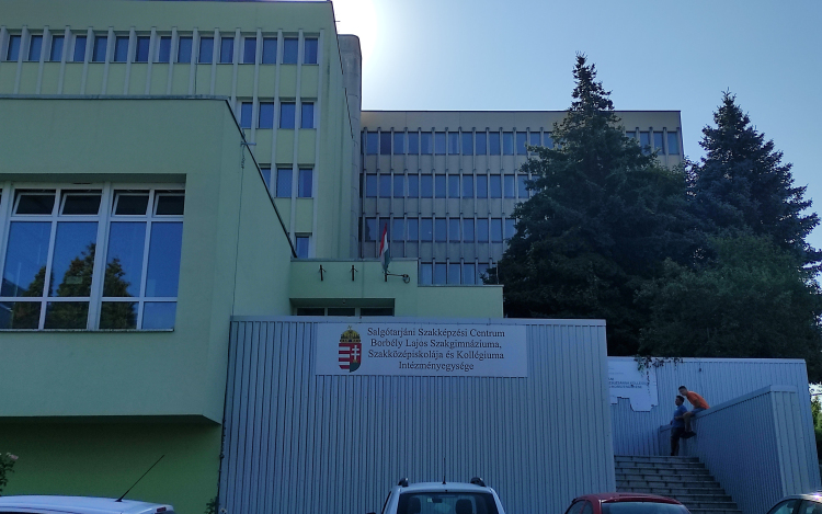 Városközponti kollégiumába költözött a Borbély
