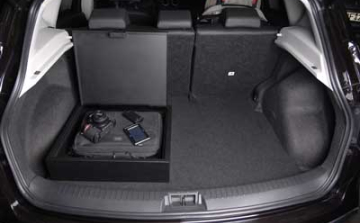 Mindig zárjuk le a járművet!