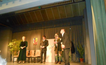 Kacagtató Mosolyforgácsok